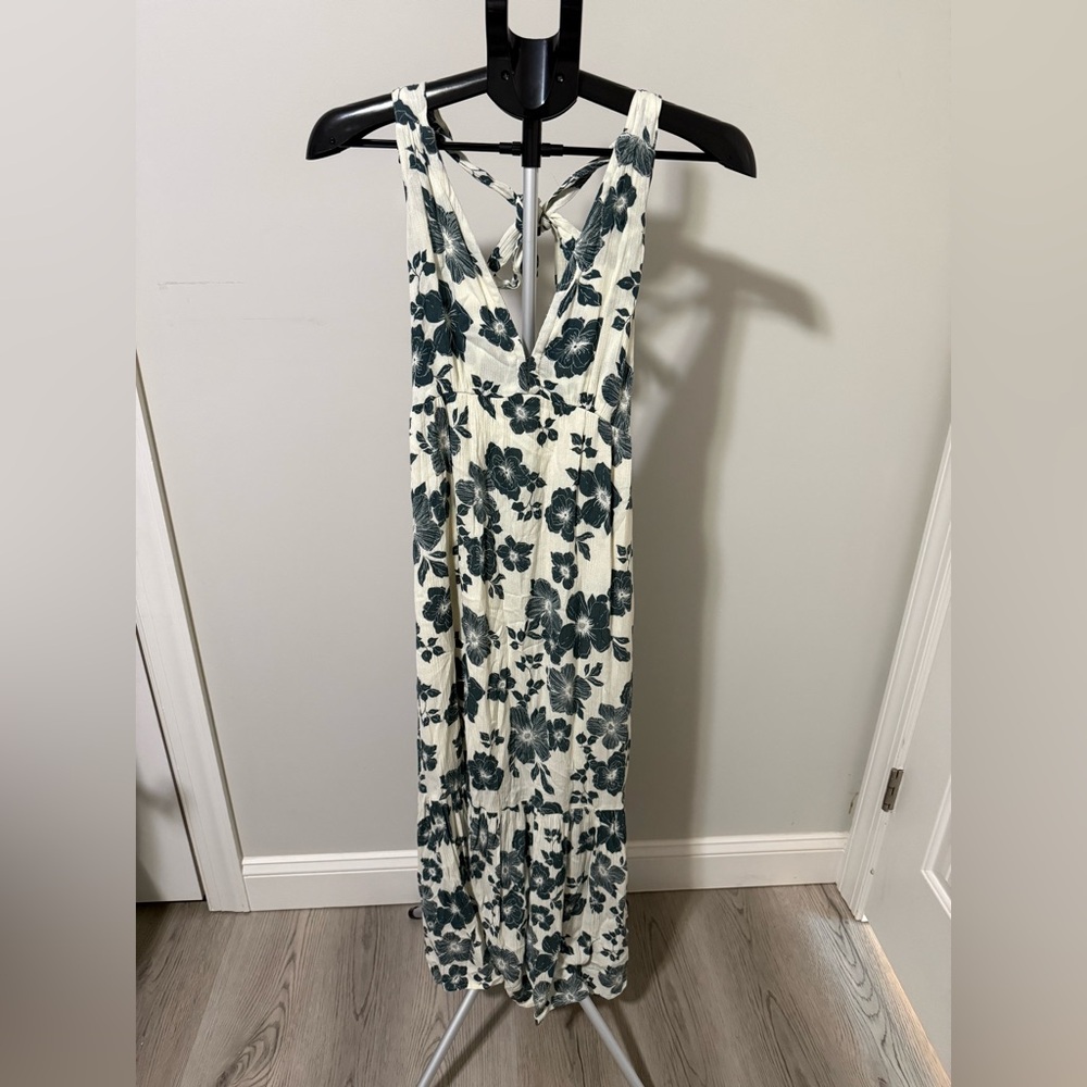 Abercrombie & Fitch Floral Maxi Dress XS Halter Boho Summer
